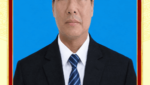 Đồng chí: Lý Chùy Hừ