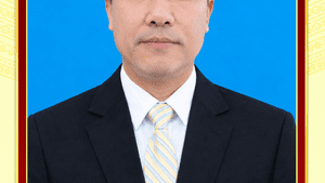 Đồng chí: Phùng Lòng Kà