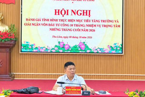 XÃ THU LŨM: TỔ CHỨC HỘI NGHỊ ĐÁNH GIÁ TÌNH HÌNH THỰC HIỆN MỤC TIÊU TĂNG TRƯỞNG VÀ GIẢI NGÂN VỐN ĐẦU TƯ CÔNG