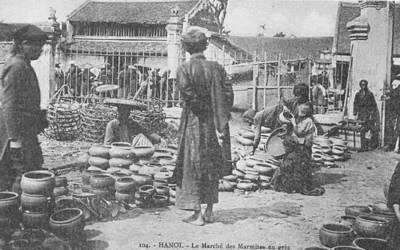 Thế ká»· 15 và 16 là thá»i kỳ phát triá»n rá»±c rỡ cá»§a là ng gá»m Bát Trà ng